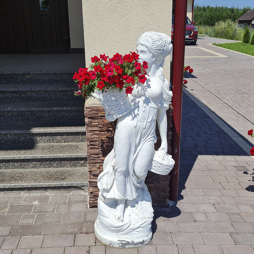 Statue Girl Mould